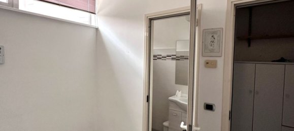 3 Schlafzimmer Wohnung in Piacenza, Italy, Nr. 319409 12