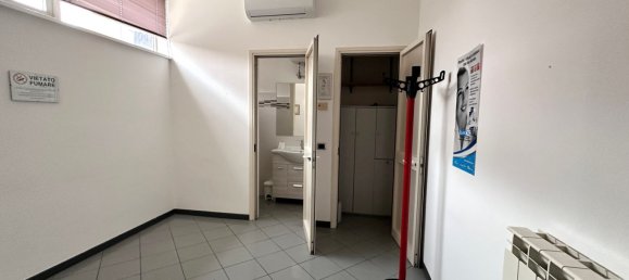 3 Schlafzimmer Wohnung in Piacenza, Italy, Nr. 319409 2