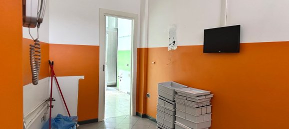 3 Schlafzimmer Wohnung in Piacenza, Italy, Nr. 319409 7