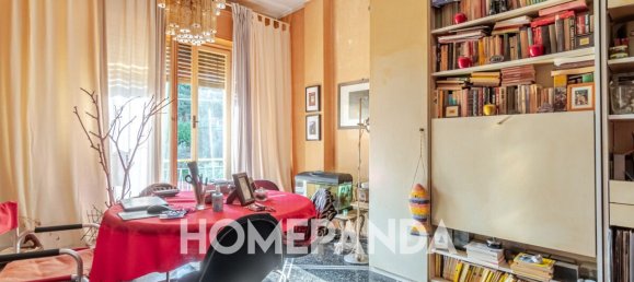 4 rooms Apartment in Genoa, Italy No. 296610 3