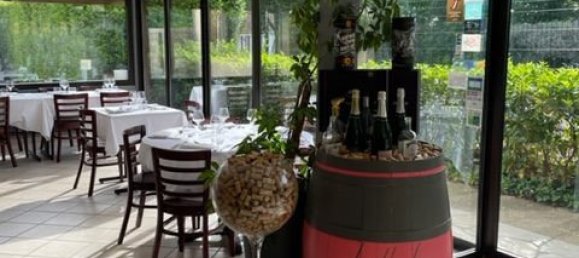 2 Schlafzimmer Gebäude in Allogny, France, Nr. 258294 2