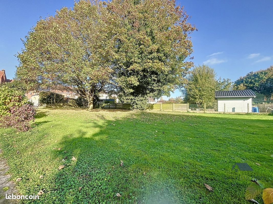 4 bedrooms House in Estaires, France No. 75268