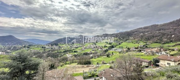 3 rooms Apartment in Foresto Sparso, Italy No. 303796 3