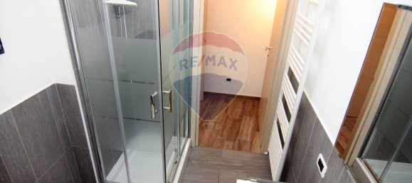 Studio in Malnate, Italy, Nr. 13403 14