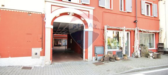 Studio in Malnate, Italy, Nr. 13403 26