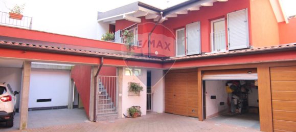 Studio in Malnate, Italy, Nr. 13403 29