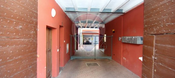 Studio in Malnate, Italy, Nr. 13403 27