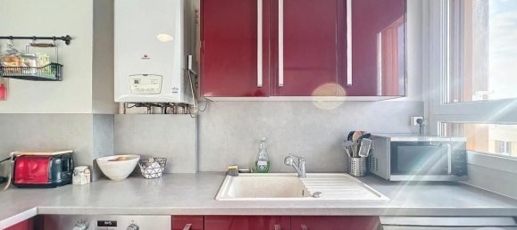 2 bedrooms Apartment in Saint-Andre-les-Vergers, France No. 159923 16