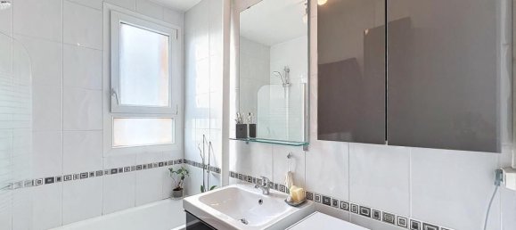 2 bedrooms Apartment in Saint-Andre-les-Vergers, France No. 159923 25