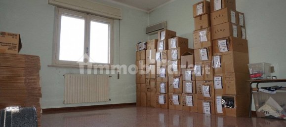 5 bedrooms Villa in Parma, Italy No. 330622 17