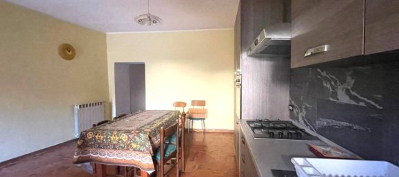 2 bedrooms House in Campoli Appennino, Italy No. 56451 12