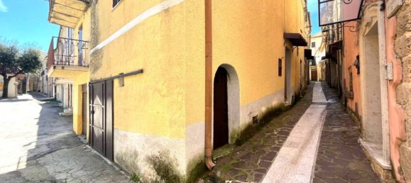 2 bedrooms House in Campoli Appennino, Italy No. 56451 3