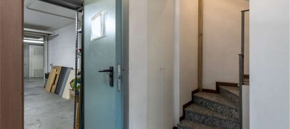 3-Zimmer Wohnung in Carvico, Italy, Nr. 16622 32