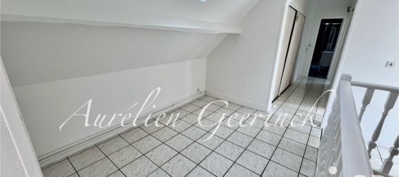 5 bedrooms House in Villers-sous-Saint-Leu, France No. 243304 17