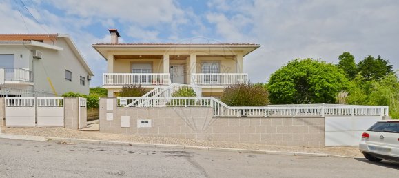Casa de 6 dormitorios en Santa Maria da Feira, Portugal No. 45864 2