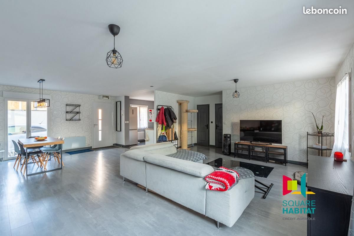 Дом с 3 спальнями в Ла Шоссе-Сен-Виктор, Франция № 50836