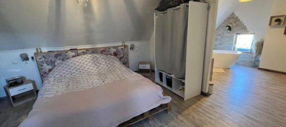 3 Schlafzimmer Haus in Chevennes, France, Nr. 156411 7