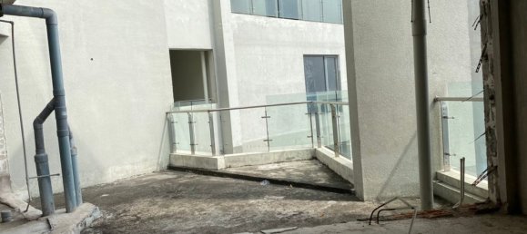 5 bedrooms Apartment in Thu Duc, Vietnam No. 18391 3