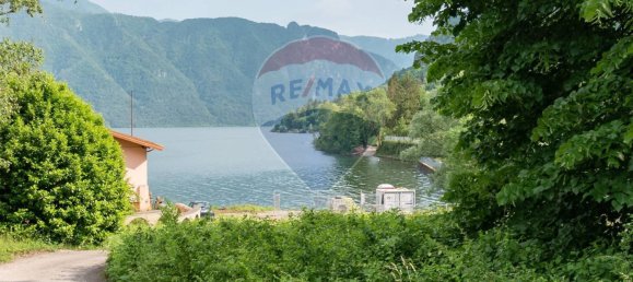 1032m² Land in Brescia, Italy No. 356205 8