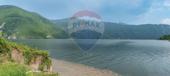 1032m² Land in Brescia, Italy No. 356205 9