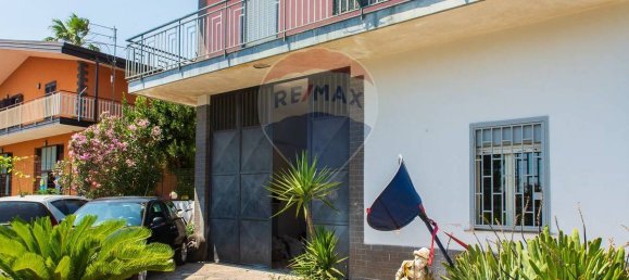 Квартира с 2 спальнями в Сан Джованни ла Пунта, Италия № 275824 9