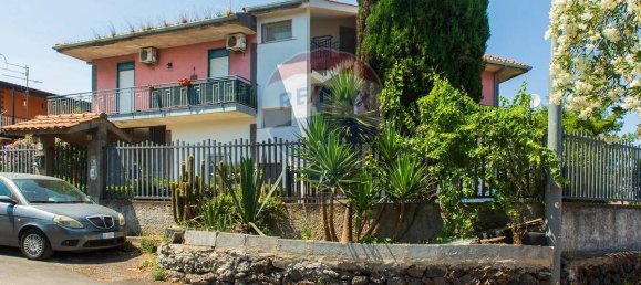 Квартира с 2 спальнями в Сан Джованни ла Пунта, Италия № 275824 5