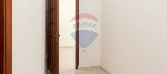 Квартира с 2 спальнями в Сан Джованни ла Пунта, Италия № 275824 35