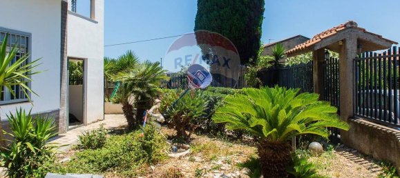 Квартира с 2 спальнями в Сан Джованни ла Пунта, Италия № 275824 10