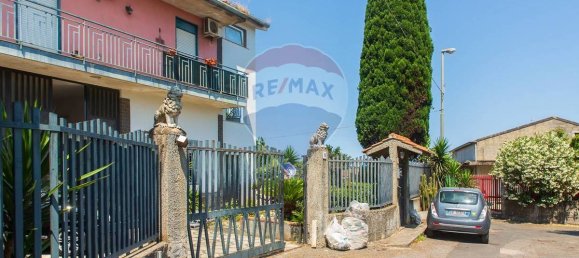 Квартира с 2 спальнями в Сан Джованни ла Пунта, Италия № 275824 6