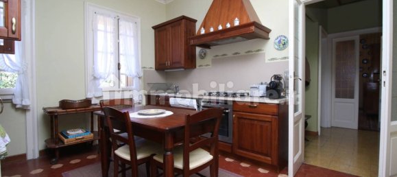 Villa de 7 dormitorios en Alta Valle Intelvi, Italy No. 13287 16