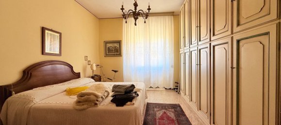 5 bedrooms Apartment in Tortona, Italy No. 323947 12