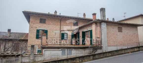 3 غرف نوم بانتهاوس في Cetona, Italy رقم 123764 2