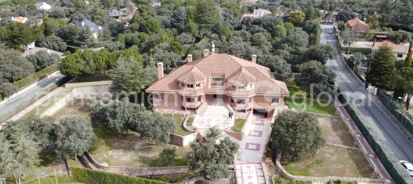 10 bedrooms House in El Escorial, Spain No. 87917 3