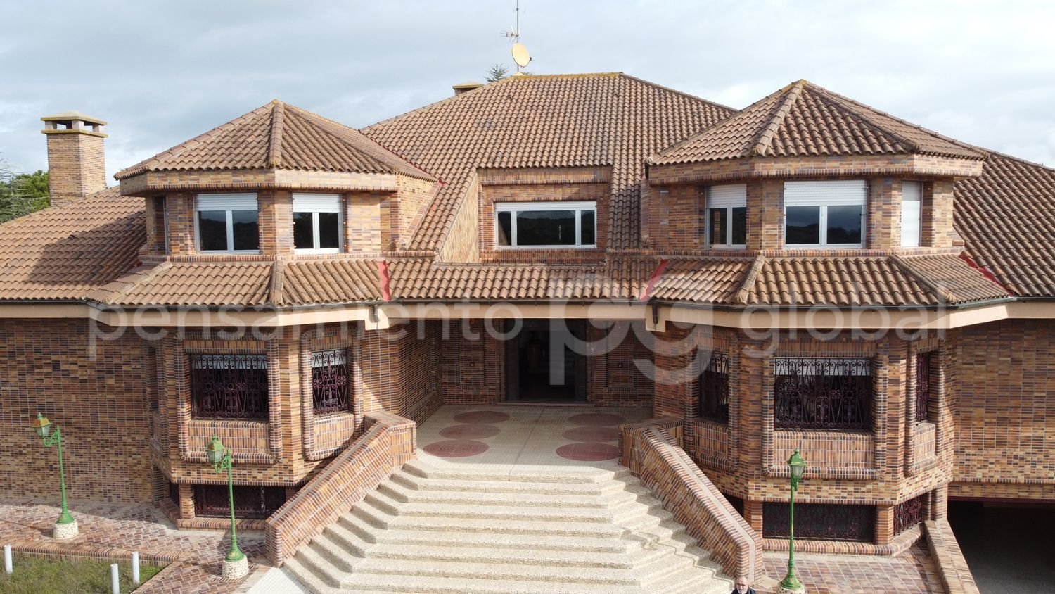 10 bedrooms House in El Escorial, Spain No. 87917