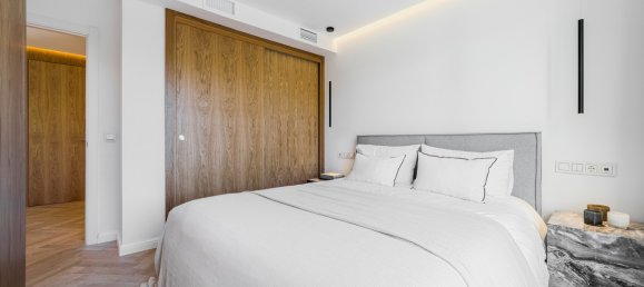 3 Schlafzimmer Penthouse in Estepona, Spain, Nr. 4694 14