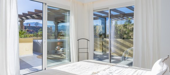 3 Schlafzimmer Penthouse in Estepona, Spain, Nr. 4694 4