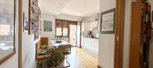 4 bedrooms Apartment in Rome, Italy No. 318571 5
