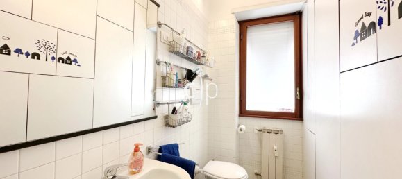 4 bedrooms Apartment in Rome, Italy No. 318571 27