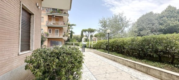4 bedrooms Apartment in Rome, Italy No. 318571 35