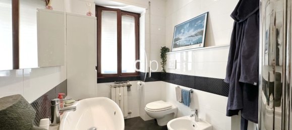 4 bedrooms Apartment in Rome, Italy No. 318571 24