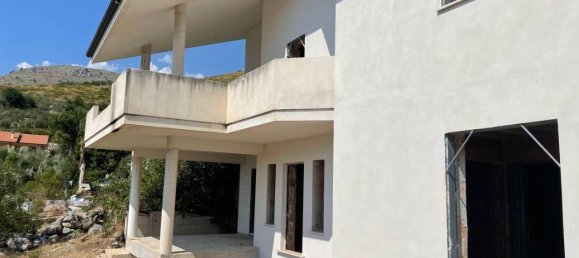 6 rooms Villa in Fondi, Italy No. 88151 4