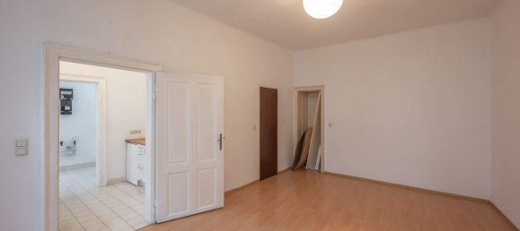 3 rooms Apartment in Josefstadt, Austria No. 222074 3