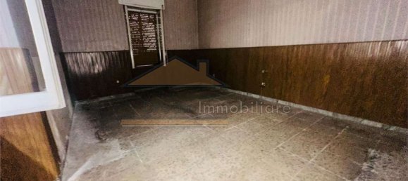 Edifício em Giugliano in Campania, Italy 450 m² N.º 134026 7