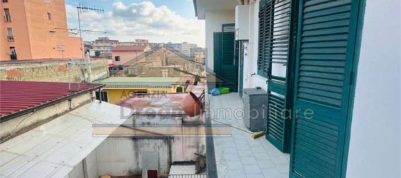 Edifício em Giugliano in Campania, Italy 450 m² N.º 134026 45