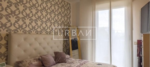 2-salle Appartement à Forlì, Italy No. 125989 8