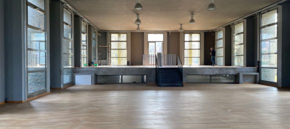 Gewerbliche Immobilie in Arosio, Italy 545m², Nr. 101158 2