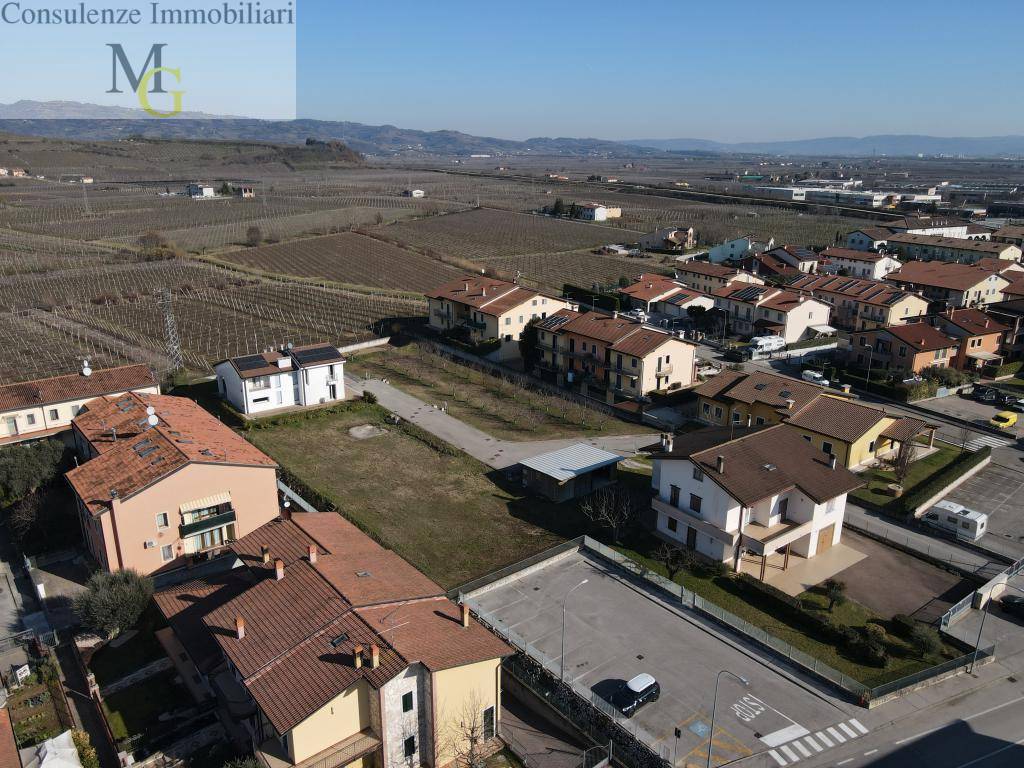636m² Land in Monteforte d'Alpone, Italy No. 159742