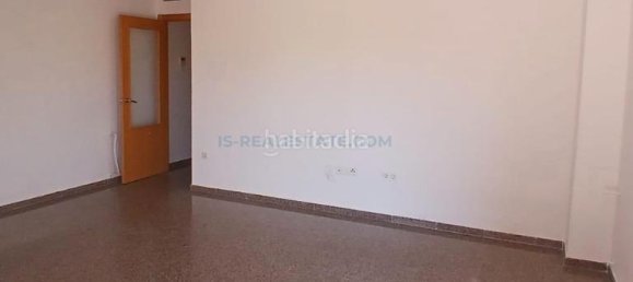 4 غرف نوم منزل ذو طابقين في Alicante, Spain رقم 190970 7