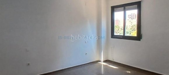 4 غرف نوم منزل ذو طابقين في Alicante, Spain رقم 190970 14