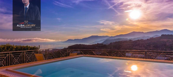 4 bedrooms Villa in Bordighera, Italy No. 543 7